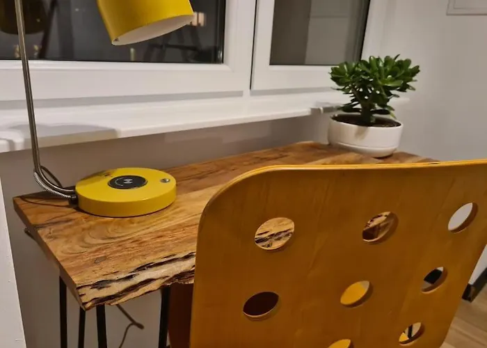 Uroczy Blisko Centrum - 10 Min Do Plazy Апартаменти Гдиня