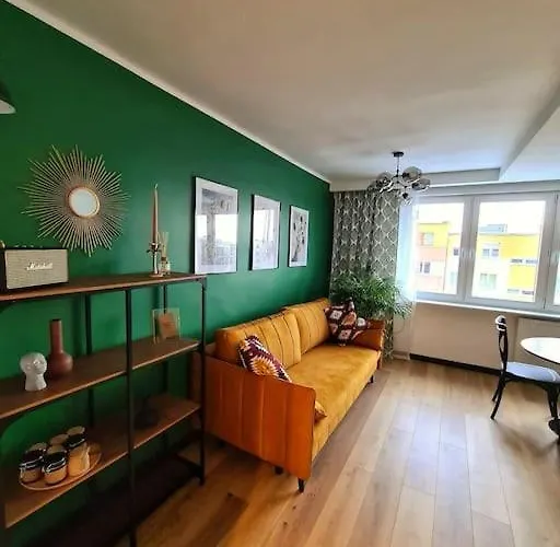 Uroczy Blisko Centrum - 10 Min Do Plazy Apartment Gdynia