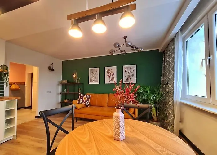 Apartment Uroczy Blisko Centrum - 10 Min Do Plazy *