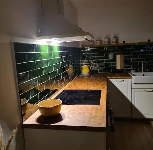 Uroczy Blisko Centrum - 10 Min Do Plazy Апартаменти *